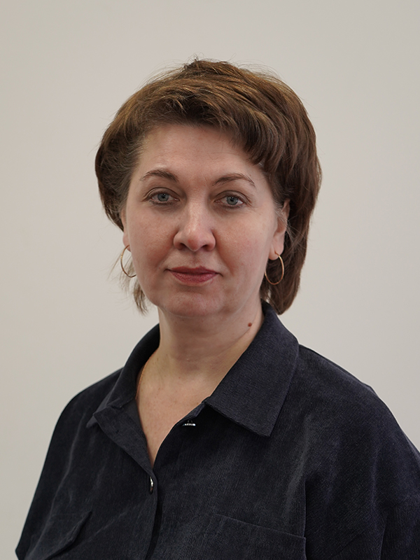 Ромашова Елена Валерьевна.
